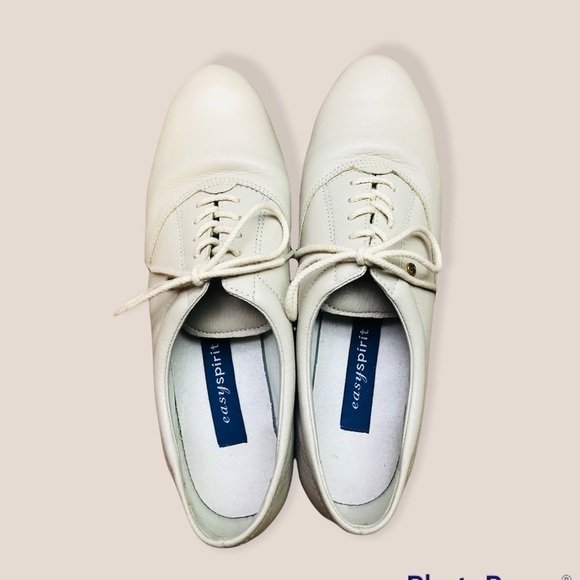 Motion Anti-gravity Oxford Comfort Shoes by Easy Spirit - Picture 8 of 10